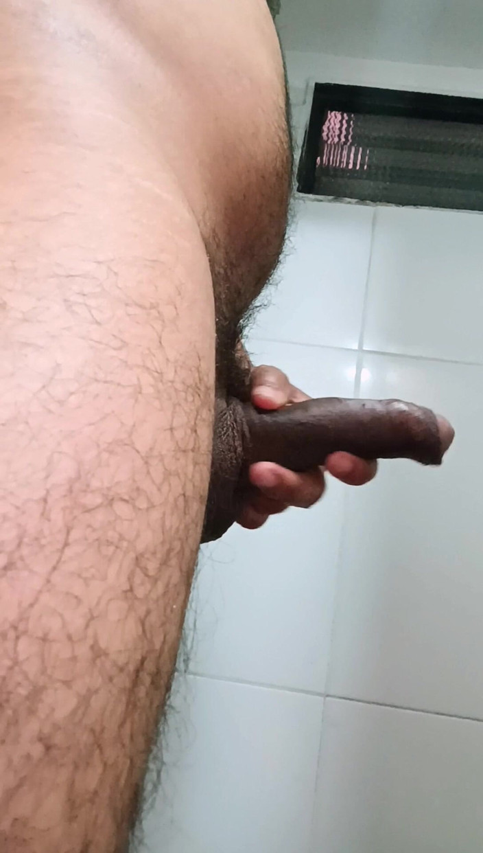 Tommhot: Morning Routine Peeing and Working Out Naked