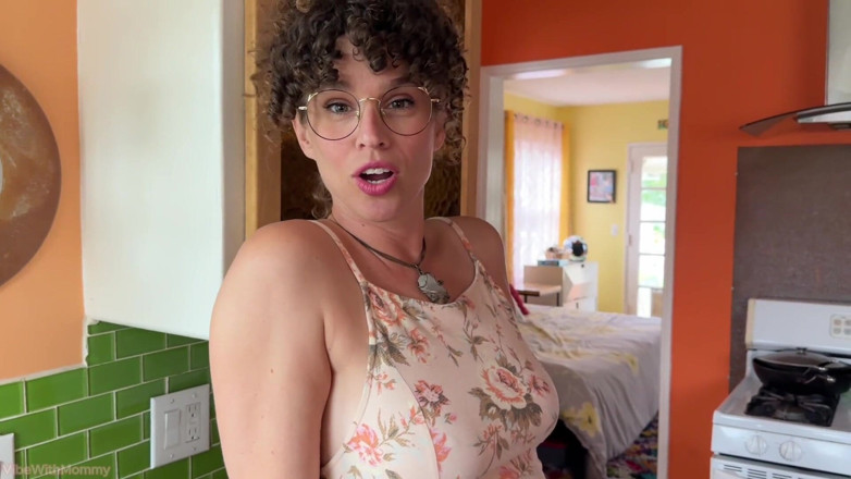 VibeWithMommy: Stepmom Cures Stepsons Performance Anxiety