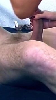 La figa della bionda matura squirting si è allargata e sgocciolante