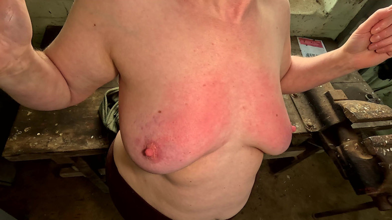 Bouncy Tits Action: Breasts Torment in the Workshop - It Bangs Loudly