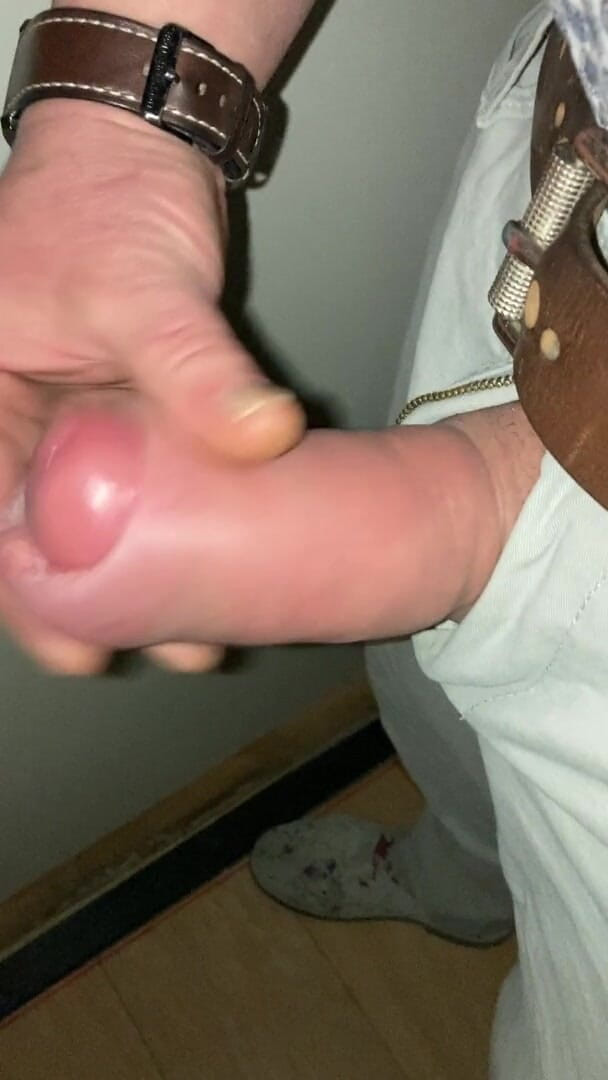 Foreskinguy: 大鸡巴抽插包皮撸管