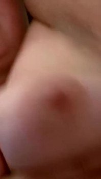 Charmante bbw brunette neukt hard