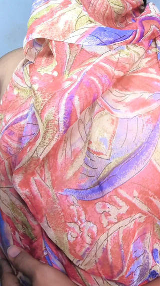 Bigdesidick2: Дезі сіссі