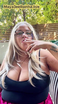 Humo crudo de la mañana de tetas caídas y adoración de diosa sin filtrar