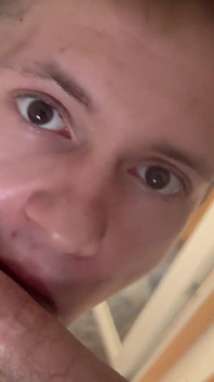 Twink Completely Takes a Big Cock in Her Mouth, Twink Fucks Juicy