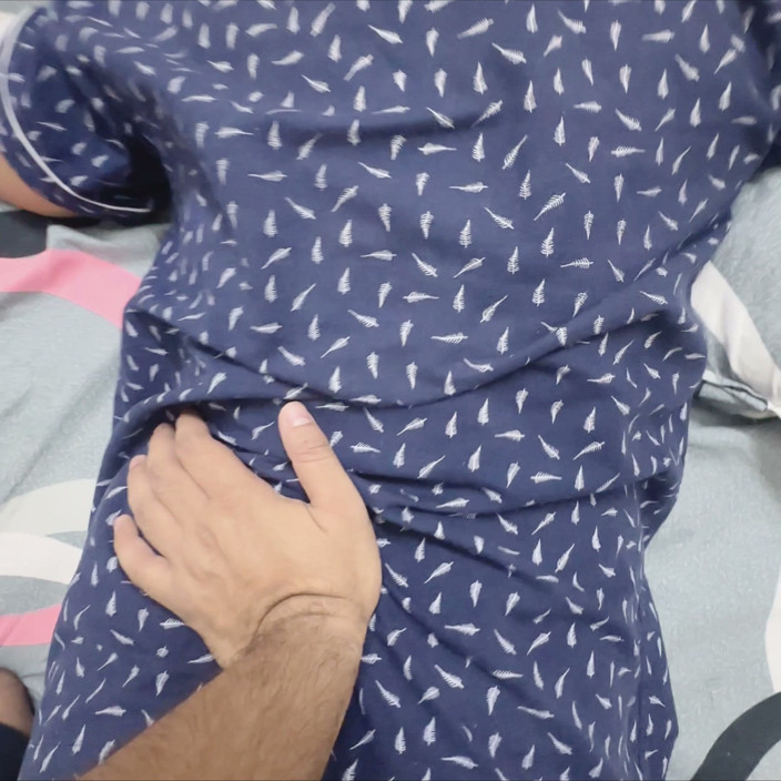 Your anshika: Tocmai l-am rugat pe fratele meu vitreg să-mi facă un...