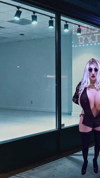 Sissy XXX model spodního prádla