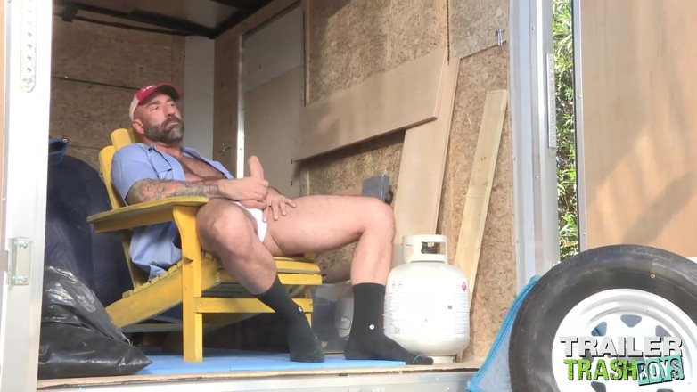 Trailer Trash Boys: TRAILERTRASHBOYS - Drew Sebastian raw prenha gay Jake Nicola