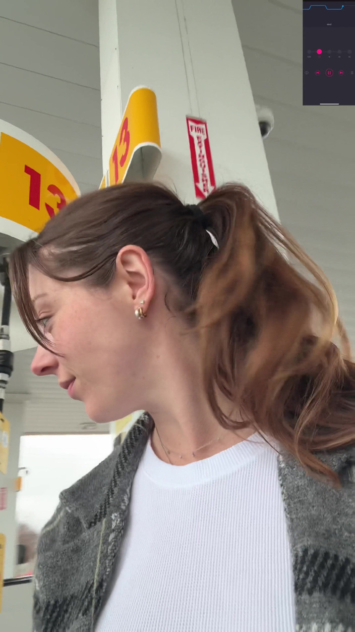 Nadia Foxx: Der versuch, nicht zu laut zu kommen, während ich mein...