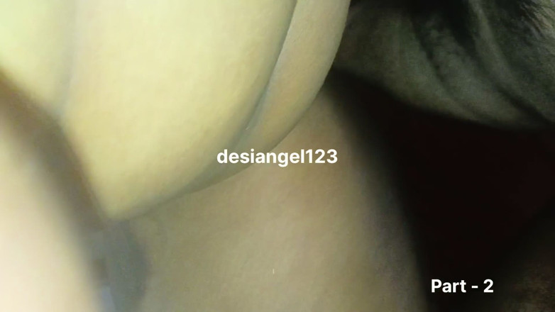 Desiangle: 호텔에서 황소에게 따먹히는 인도 바비. 1부 - 2부