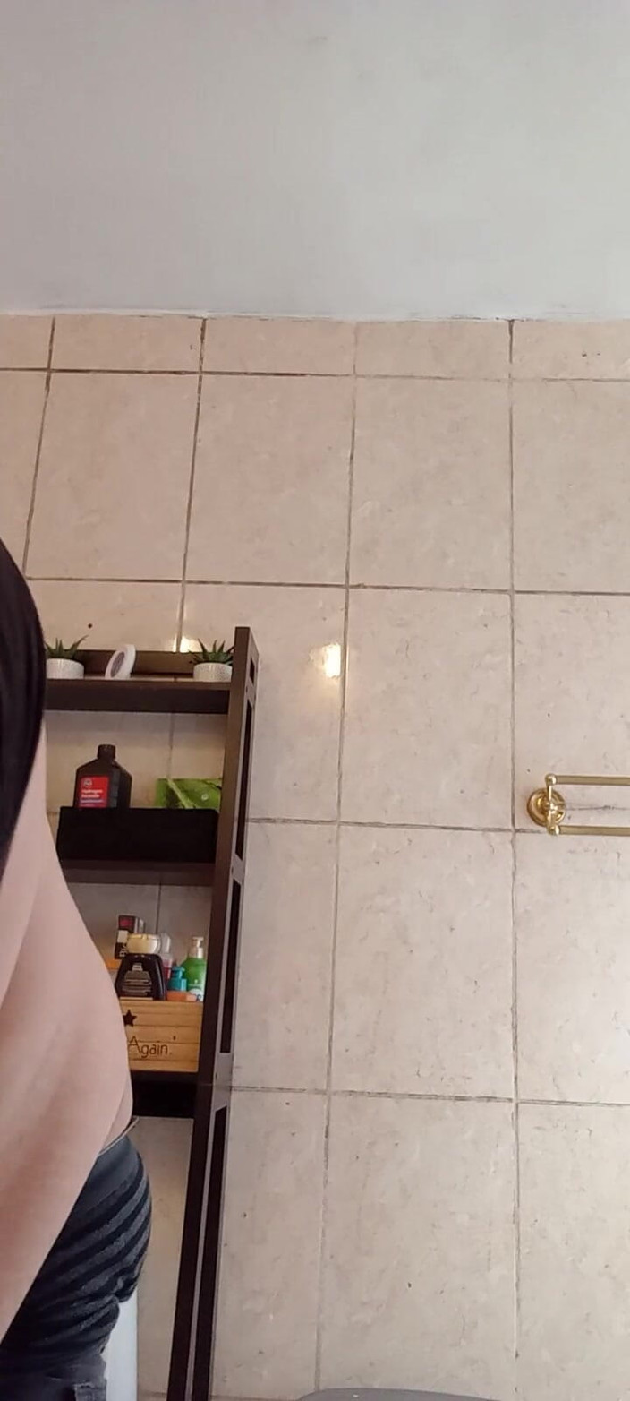 Chubbytits16: Leker med mina stora bröst