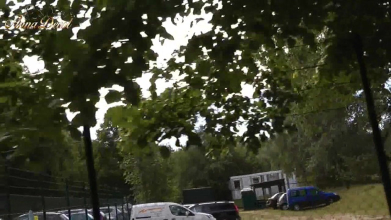 Anna Devot: Annadevot otoparkta mastürbasyon
