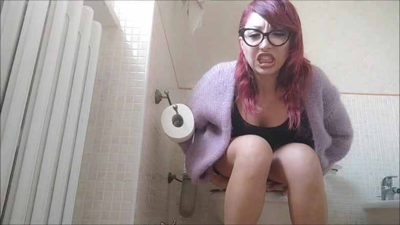 savannahamatoriale: Hot sounds from the bathroom