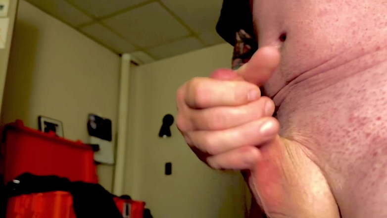 Tatted Daddy: Ejaculare cu încetinitorul