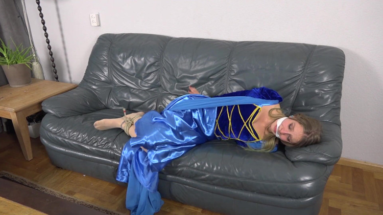 Restricting Ropes: Violet Haze - LARP party