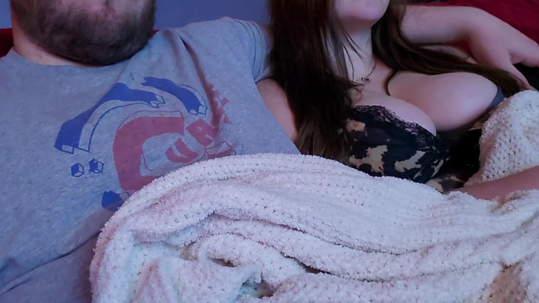 LEXI AND DAN: 如何让你的妻子告诉你她到底是什么荡妇