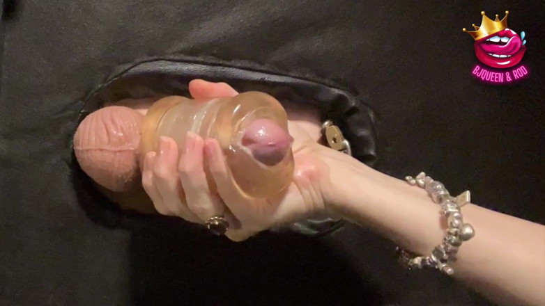 Mistress_BJQueen: 搾乳台が下からオーガズムを台無しにした
