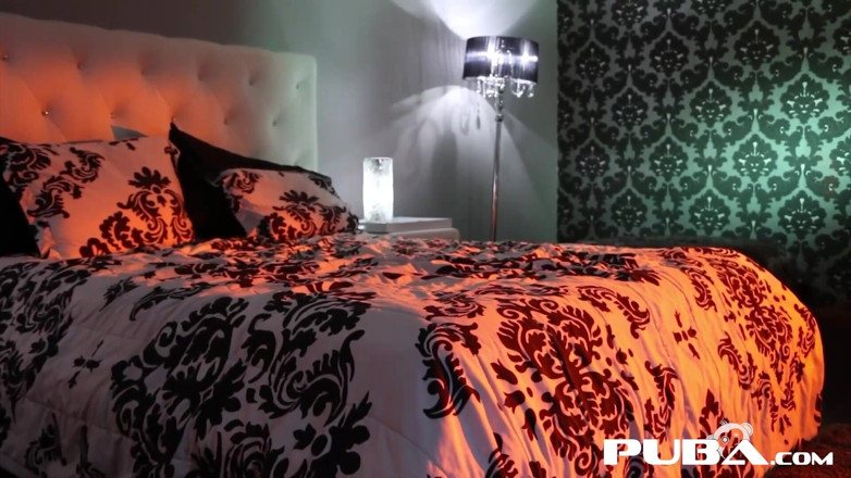 PUBA Solo: Un'artful solitaria con Ashlee Graham
