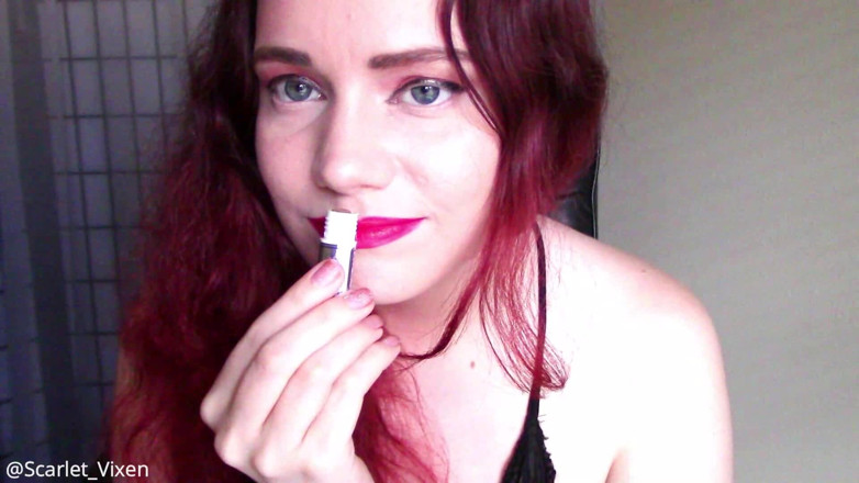 Scarlet Vixen: Sexy Sneezing Girlfriend Makes You Cum (wmv)