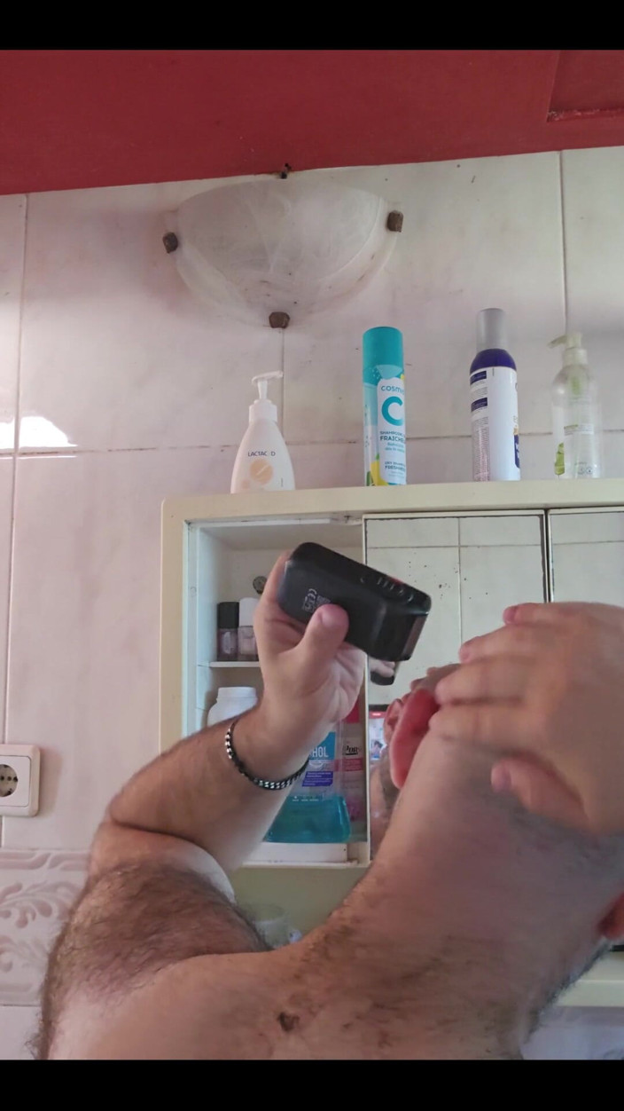 RAvingr4d4: New Shaver