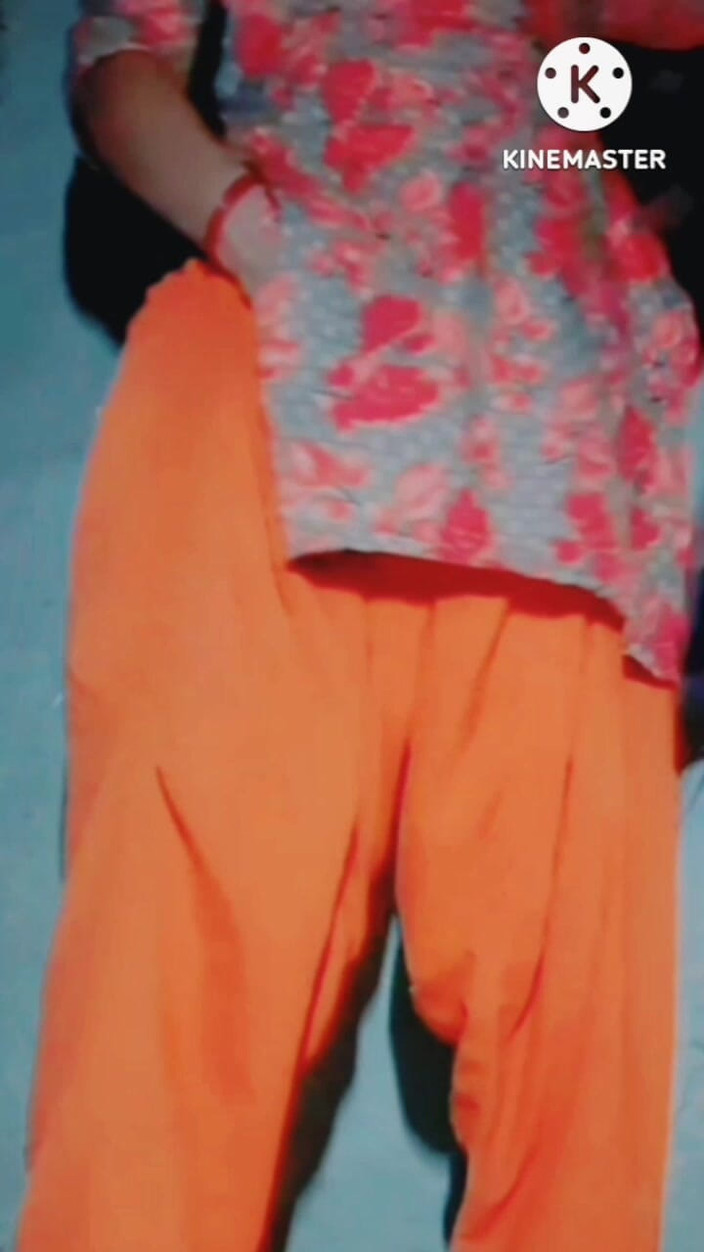 TricolorMusic3: Sehr heiß, sexy