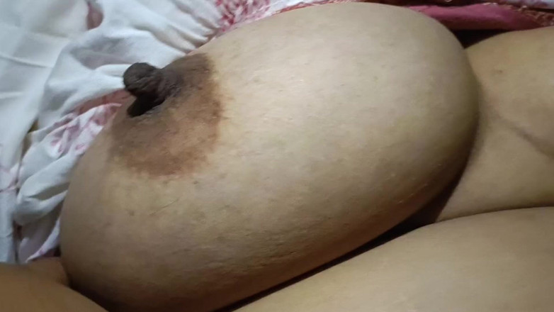 Catchybusty: Catchy bystig vill leka med en kuk