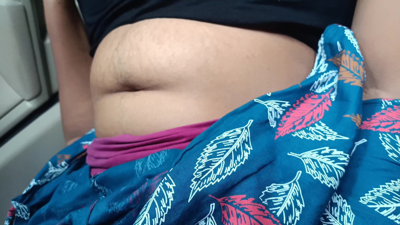 Inba: ophis mainejar kaar ke andar shaadishuda sahakarmi ke saath hot...
