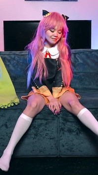 Rebecca Nikson, petite salope anime, se fait baiser par un garçon à grosse bite