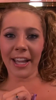 Gianna Michaels E Mysti May Si Fanno Sbattere per Bene Da James Deen