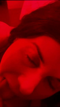 Anna Cummings Gets the Red Light Room Specialty From Mrflourish