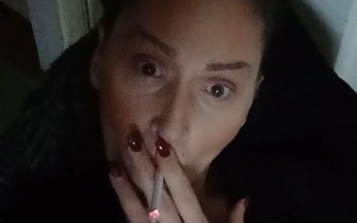 Dominatrix Redsonyja: Efter pro sense subtraining