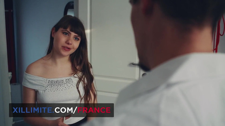 Made In France: bare stanon vaali khoobsoorat beb Mariska ke saath romantik seks