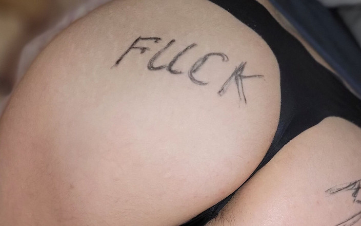 Alivia Sint: Maska mrdky saje koule