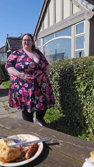 SSBBWLadyBrads: SSBBW bogini data letnia