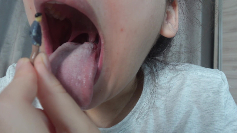 AmayaMori: 내 거대한 의붓 여동생이 작은 의붓형제와 치과 의사를 연기하고,