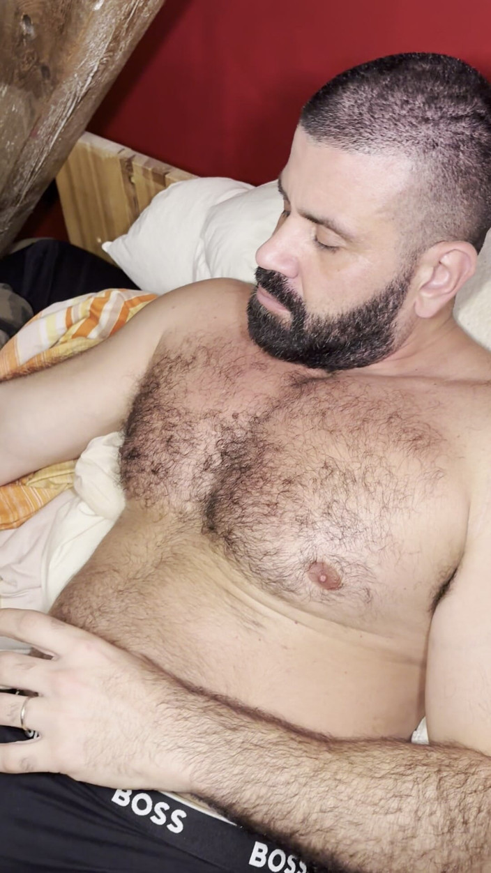 Massive daddy xxx: Jerkoff Masywny człowiek