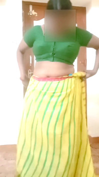 Desi Indian Tamil BBW Wife Nude Tease Big Boobs Ass Hairy Pussy Saree Wearing! Renuraj