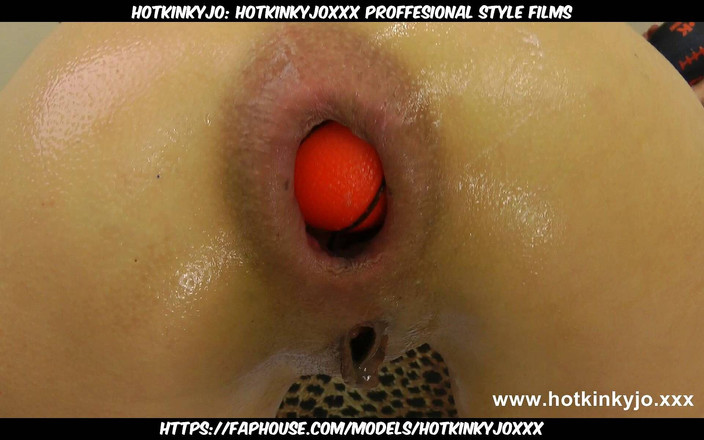Hotkinkyjo: Hotkinkyjoxxx proffesional style films: Zlaté boty a koule Fun Plus Výhřez od Hotkinkyjo