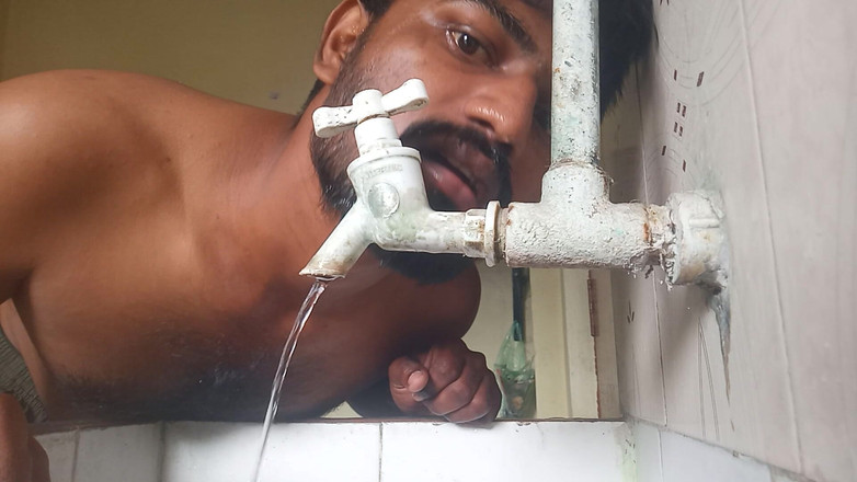 KUMBHA MANOJ KUMAR: Vip chỉ cần tưởng tượng của chàng trai của bạn