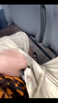 SniffHeadGER: V autobuse se baví