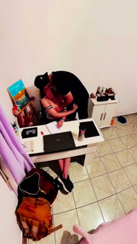 He Taught His Stepdaughter How to Have an Orgasm and Cumshot on Her.