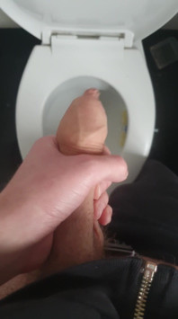 Skinny Teen Pissing