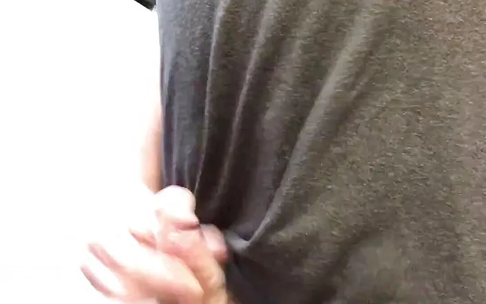 Kinky horny gay bois: Jerk with the bearded gay daddy and eat your cum...