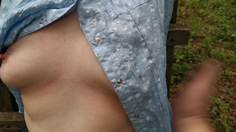 Bouncy Tits Action: Tit slapping in blue blouse outdoor