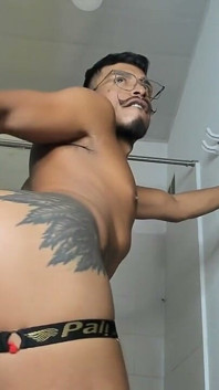 Me Encanta Romperme El Culo Con Mi Dildo De 25 Cm