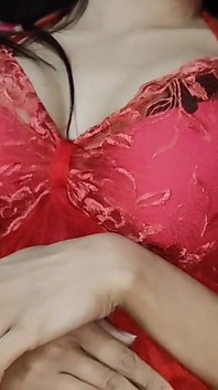 已婚男人在圣诞节打电话给一个女孩真实自拍