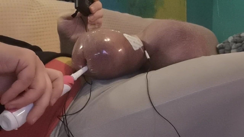 Monster_Meat_: Elektro oyuncaklar beni boşalttı