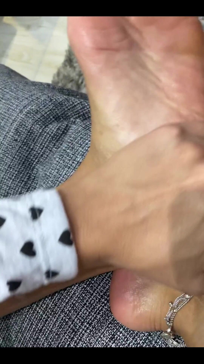 KiffaFeet: Au o noapte bună băieți au vise weaty cu mine