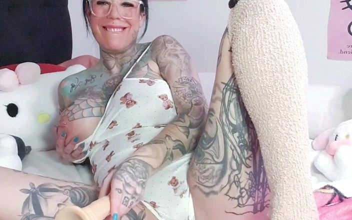 Lindas_secrets: Je to poprvé !!
