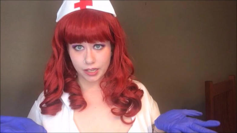 Deanna deadly: 热辣护士需要精液样本